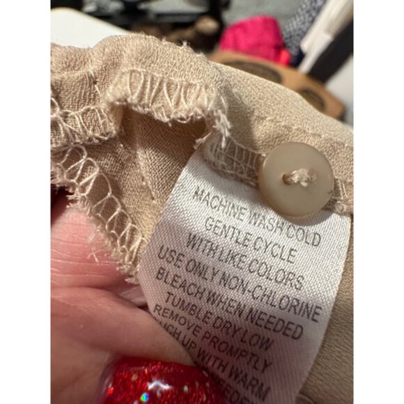 Allison Taylor Eyelet Champaign beige Blouse, with crochet Size 2X - Picture 14 of 14